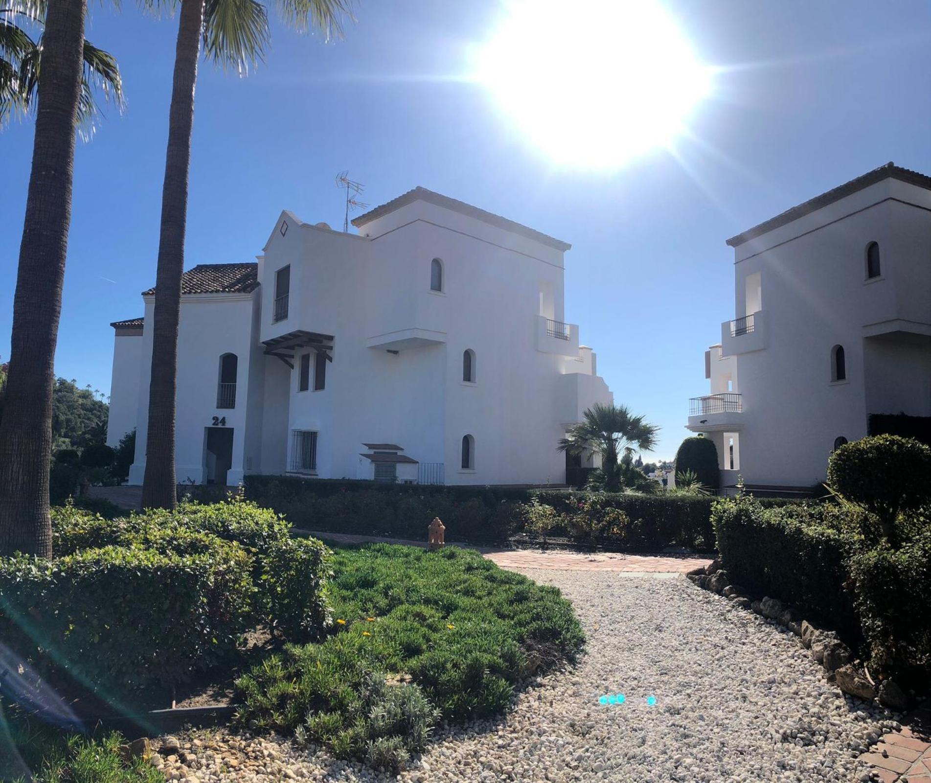 Superior 3Br Golfla Apartment Minutes From Puerto Banus & Marbella Малага Экстерьер фото
